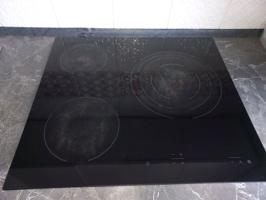 Срочно продам варочную панель