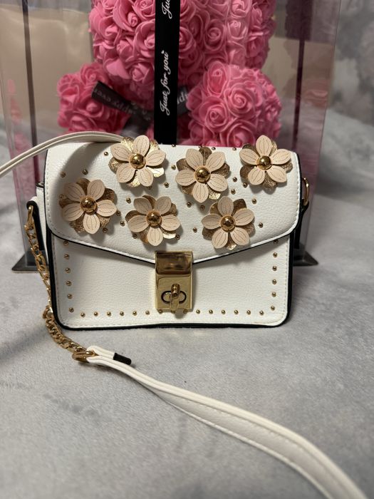 Pinko/KarlLagerfeld чанти