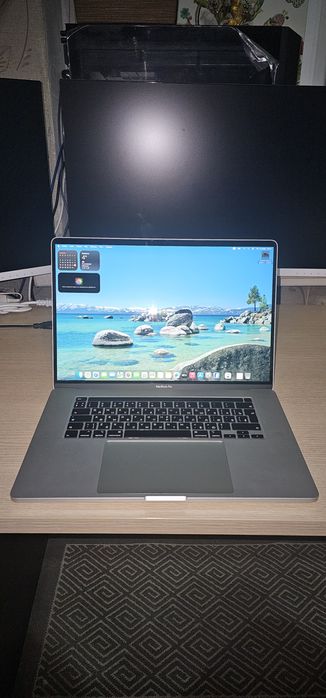 MacBook Pro 2019 i7 16gb 512ssd