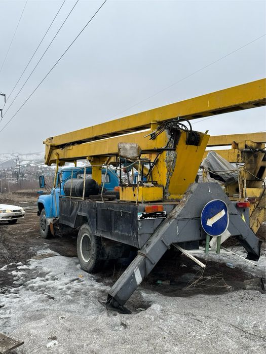 Продается Автовышка Зил