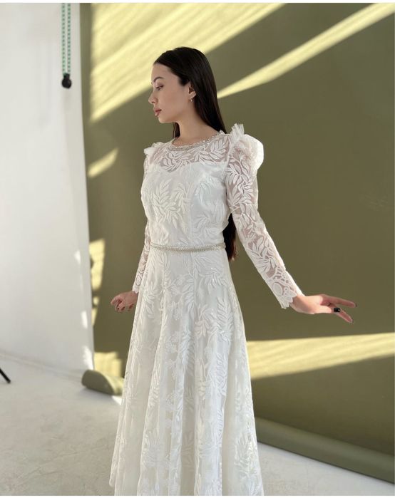 Платье вечернее.