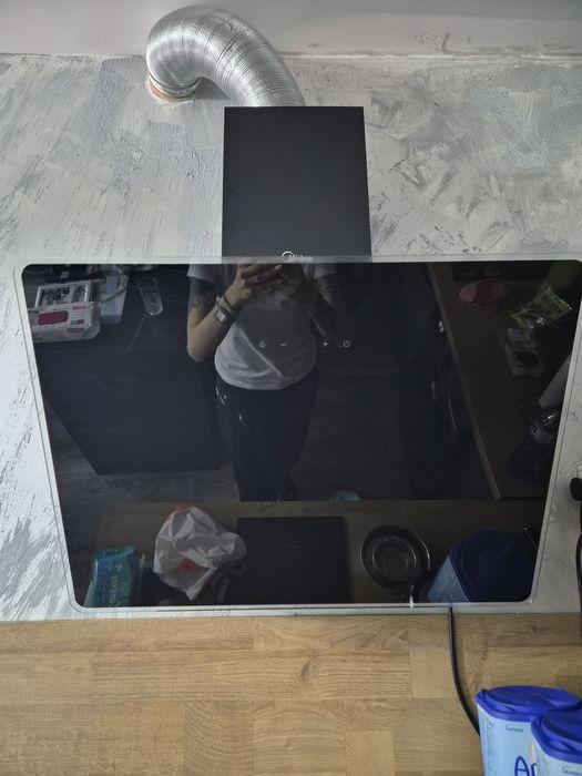 Модулна кухня с уреди