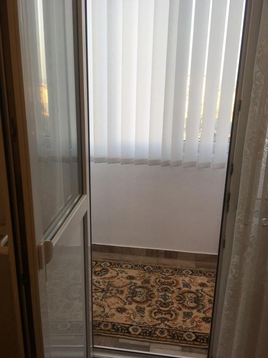 Persoana fizica închiriez apartament 2 camere