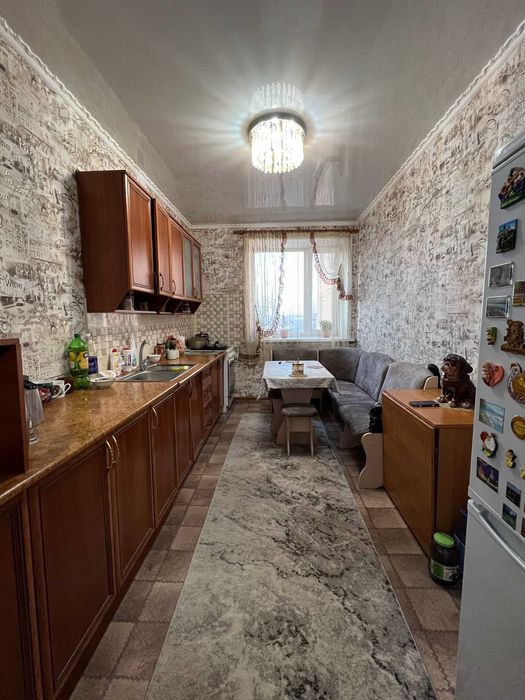 Продаётся 1-комнатная квартира в районе СКГУ