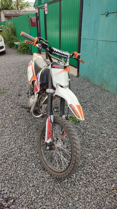 Продам пит байк kayo tt125