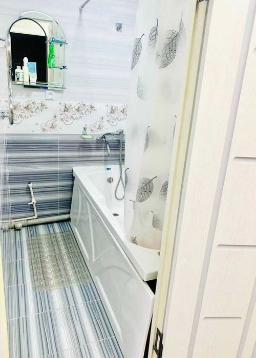 Продается квартира в Куйлук массиве 83 м2