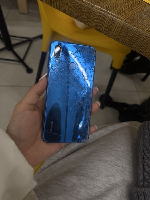 Продам Huawei Y9 (2019)