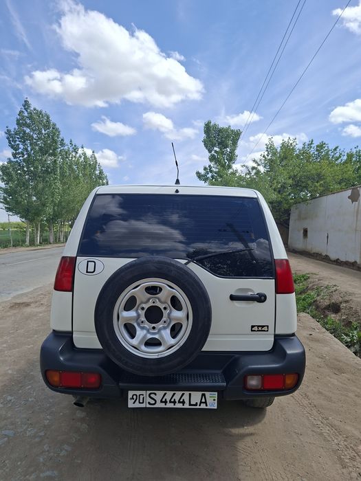 FORD MAverick 1996 ( Analog- Nissan Terrano II  )