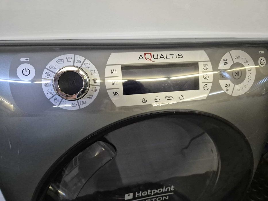 Hublou complet cu afisaj masina de spalat hotpoint Ariston Aqualtis C00293545 ,stare buna de functionare /B1