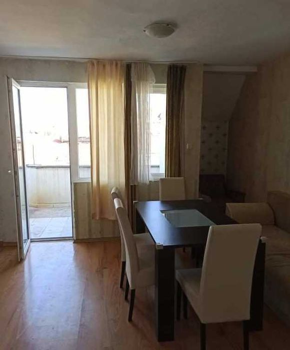 Дава се под наем Двустаен апартамент в Бургас, Възраждане - 80 кв.м за 140 € - Снимка #8