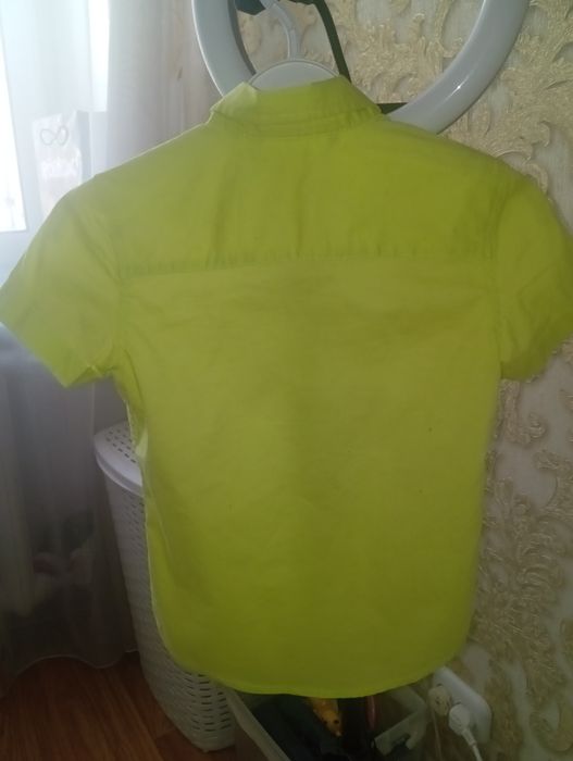 Продам рубашки на выпускной