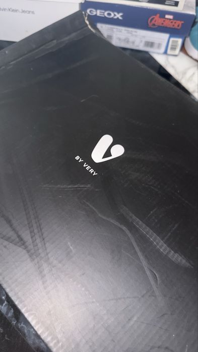 Боти, ботуши чизми