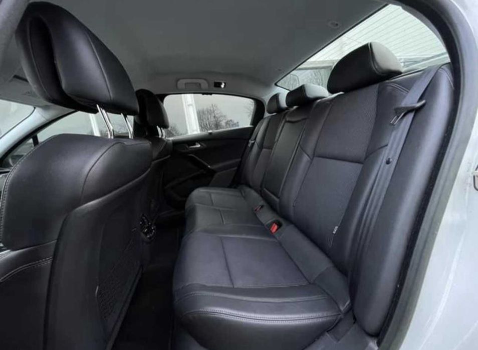 Peugeot 508 2.0 HDI 120KW Hybrid4 2012 Premium ECC/LEER/HUI free park