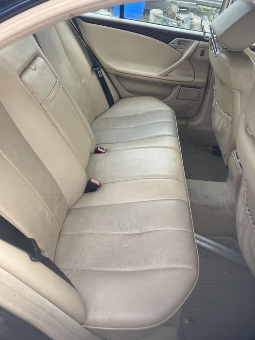 Мерцедес w210