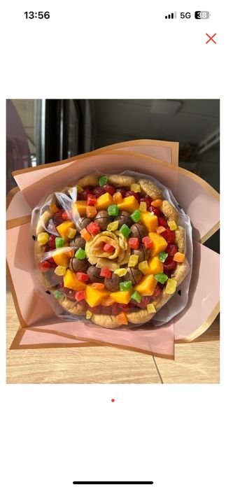 Букет из сухофруктов