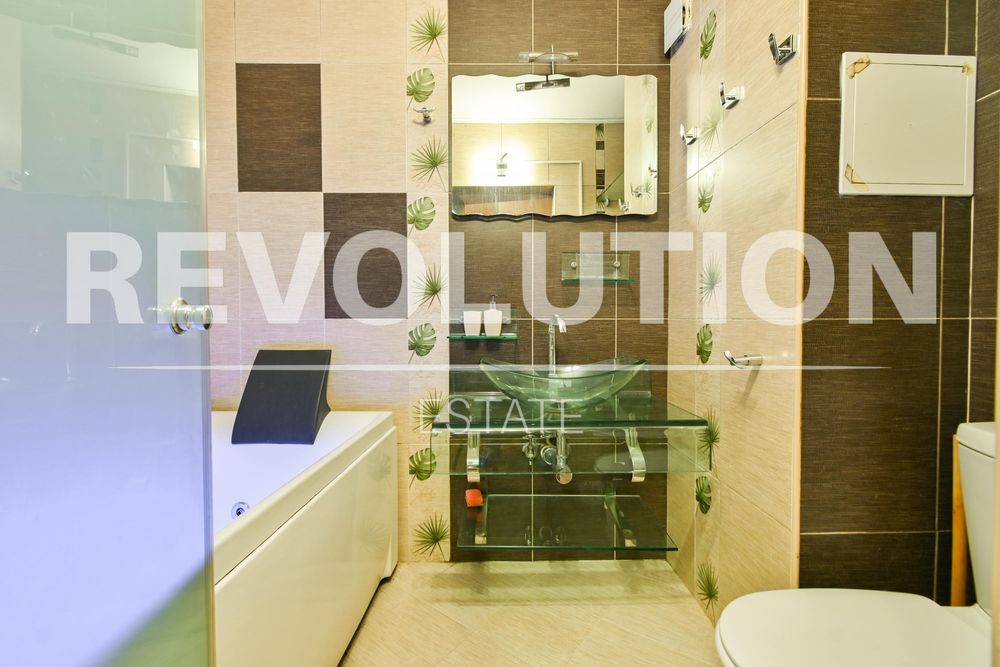 Дава се под наем Тристаен апартамент в София, Витоша - 90 кв.м за 825 € - Снимка #10