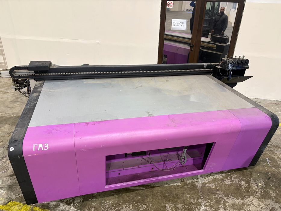 Широко форматна UV Печатна машнина