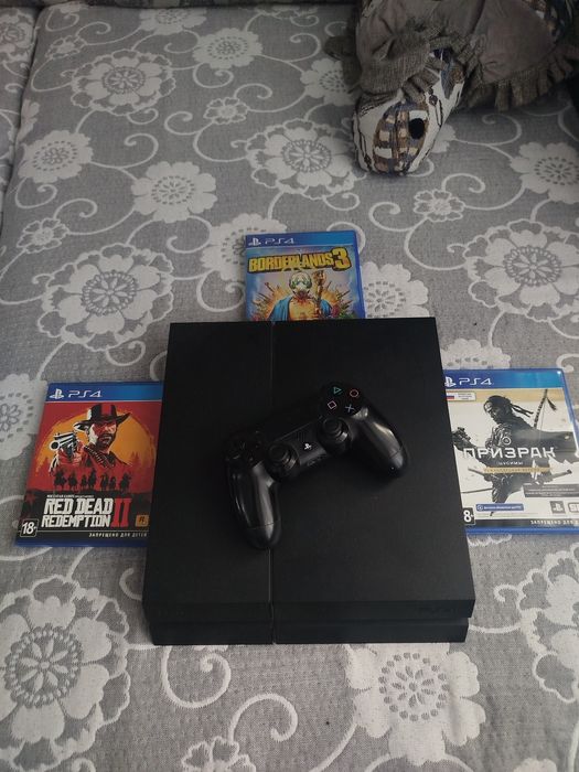 ПС 4 + игры + джойстик