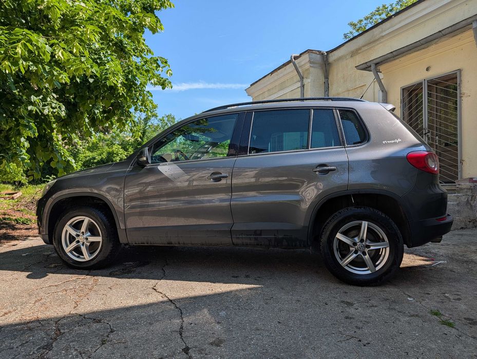 Volkswagen Tiguan 2.0 TDI DPF BlueMotion Technology Freestyle