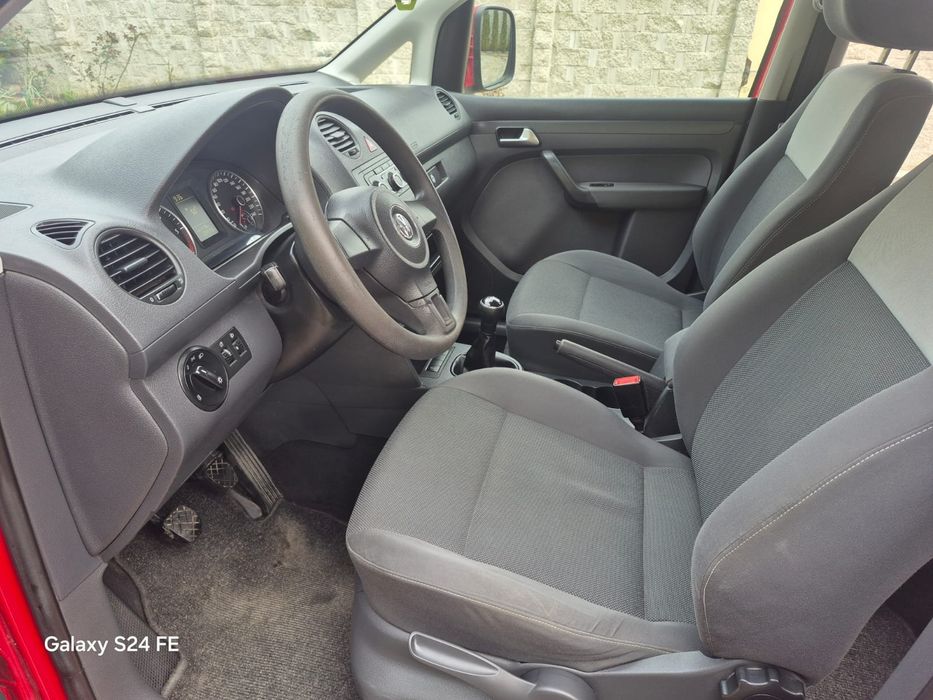 Vind vw caddy 1.6 2012 5 locuri