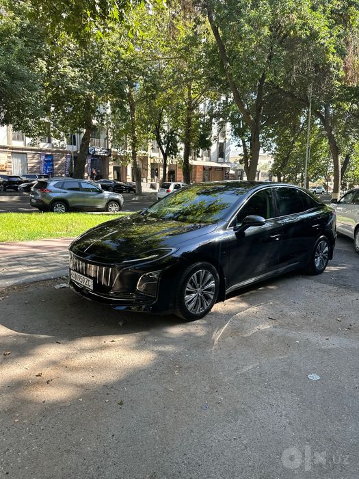Hongqie E-HQ5.   450 зп ход Продается !