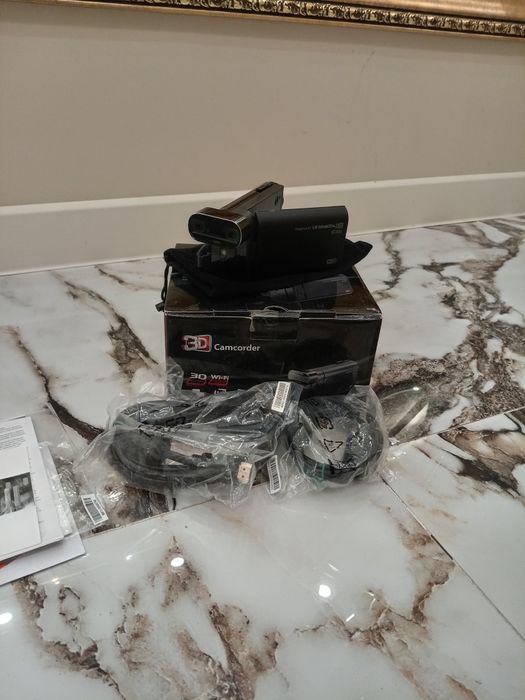 Видеокамера LG IC 330 НОВЫЙ