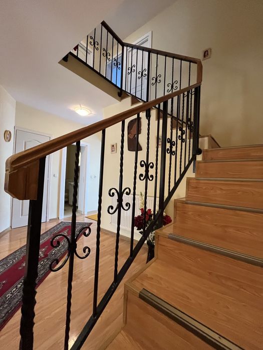 Vand casa S+P+1E-Calea Galati(Dorobanti)