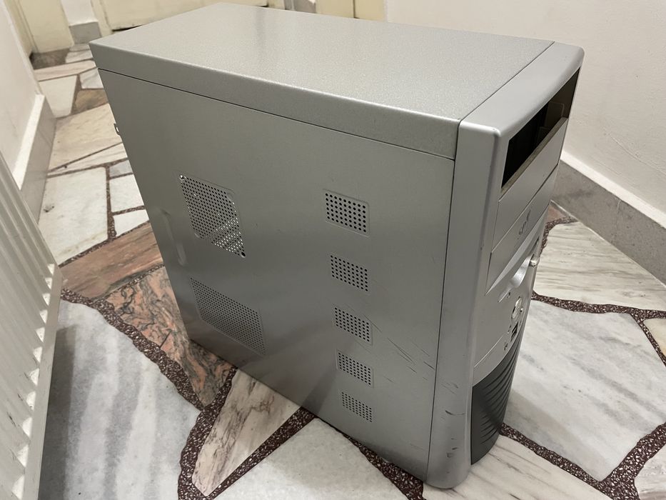 Компютърна кутия