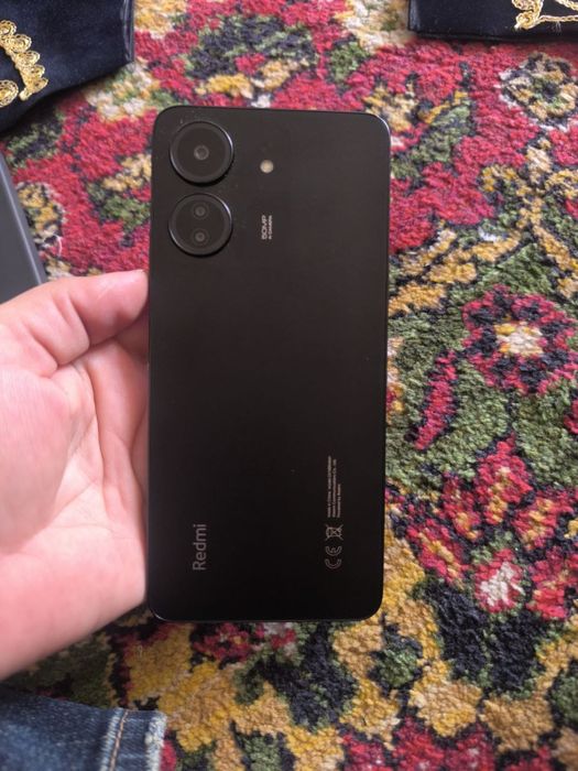 Продаеться телефон redmi 13 S, redmi 13 pro maks