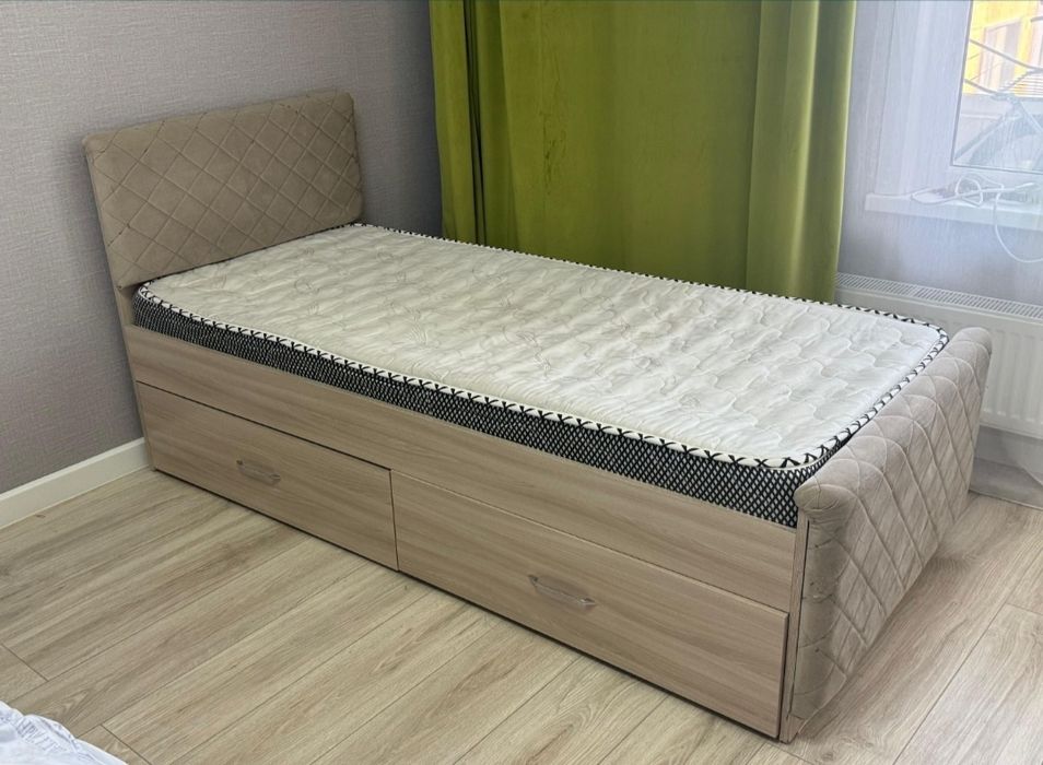 Отдам даром кровать