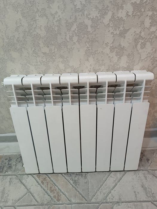 Продам алюминиевую батарею