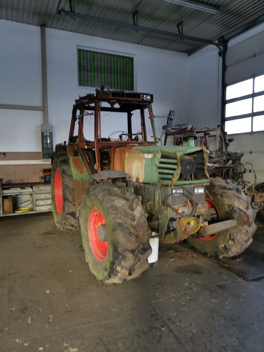 Dezmembrez tractoare Fendt/Case ih