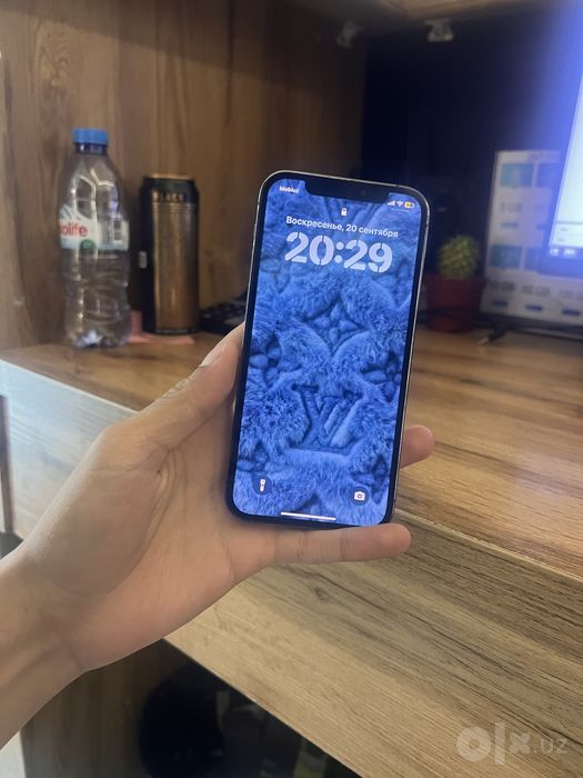 Iphone 12 pro, 256/75, ochlmagan