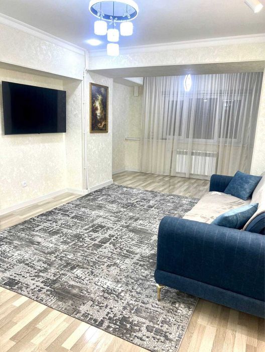 3-х комнатная квартира на Ц-1 (быв. Деский мир) ID: 4504