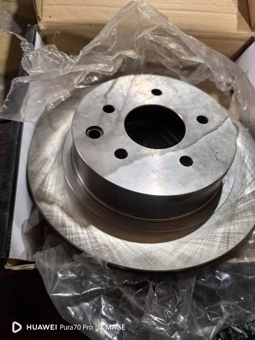 Задни спирачни дискове за Nissan X-Trail !