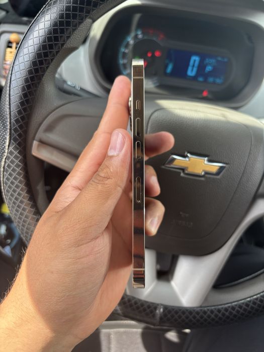 Продам iPhone 13 Pro 256gb