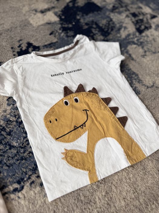 Set 3 tricouri C&A si Smyk 98