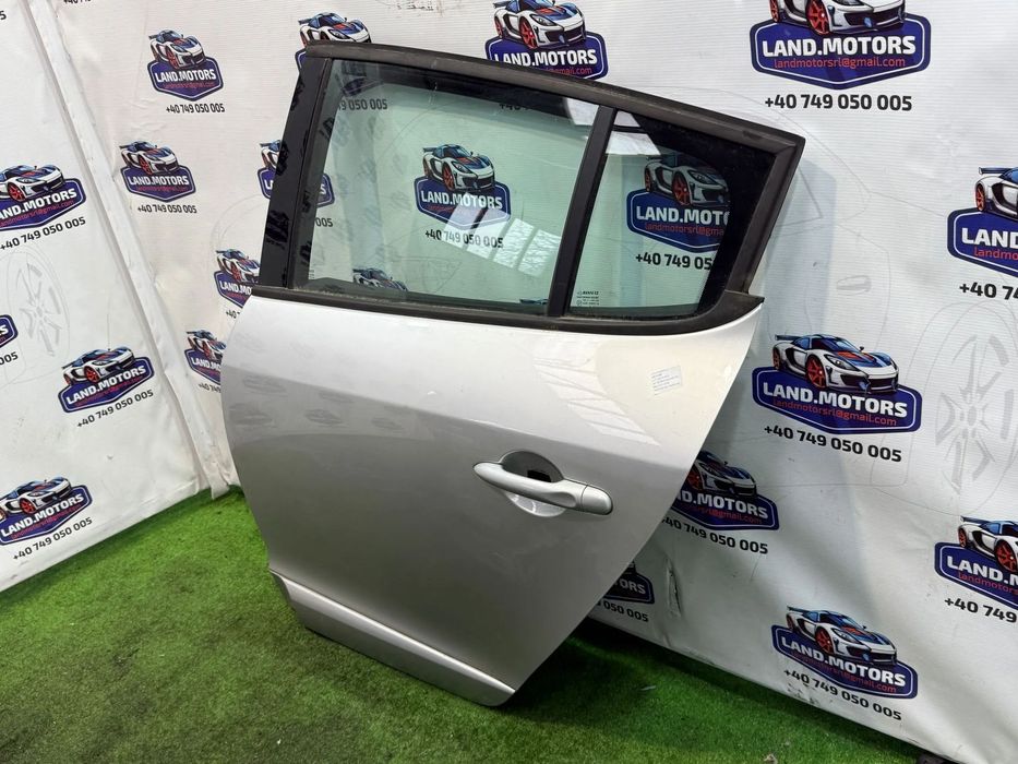 USA PORTIERA SPATE STÂNGA RENAULT MEGANE III B95 1.6 DIESEL 2014 / HATCHBACK 2008-2016