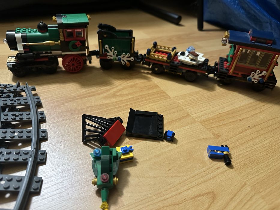 Lego 10254 Trenuletul de Craciun
