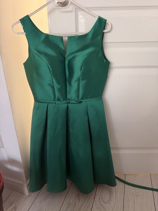 Rochita superba verde cu buzunare