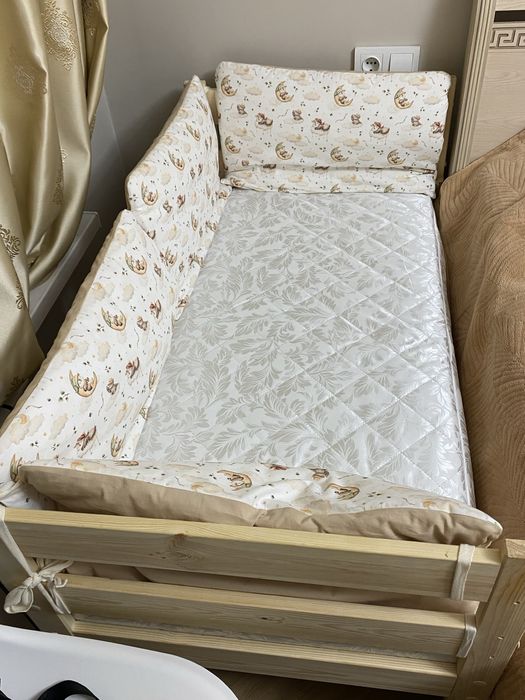 Детский кровать буу