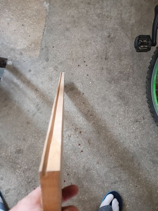 Parchet masiv de esență tare, fag