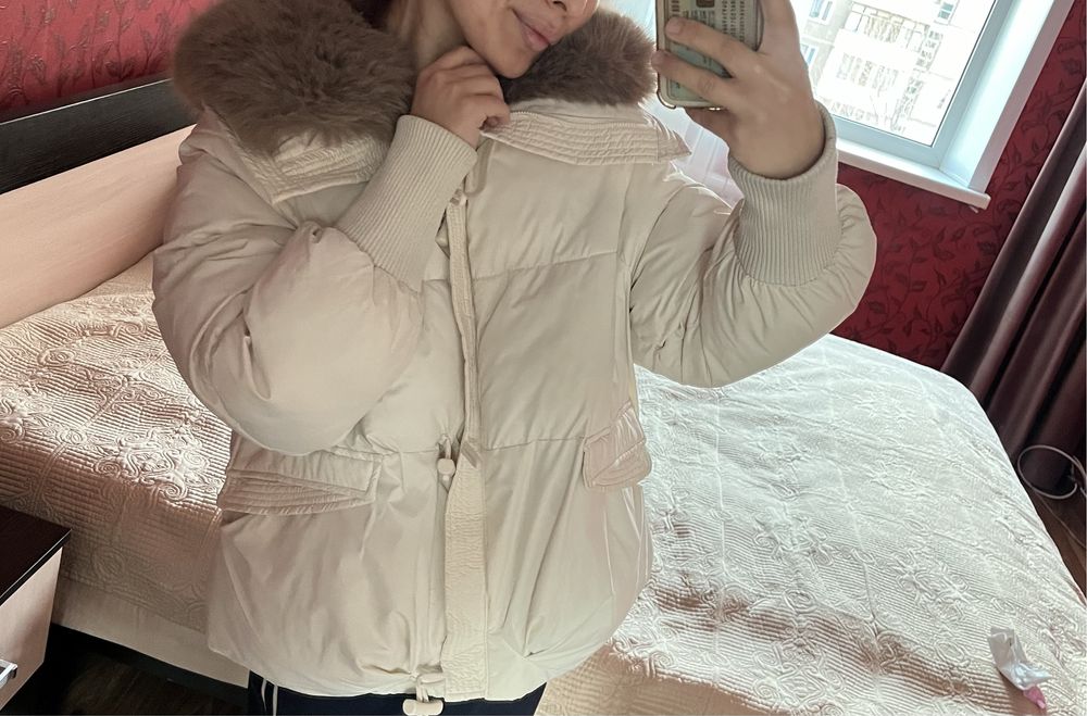 продам зимнию куртку