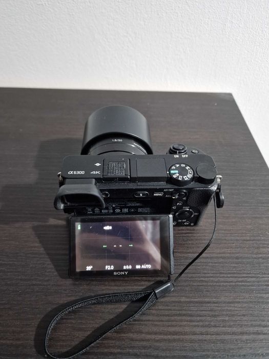 Aparat foto Sony a6300 mirrorless cu 2 obiective si accesorii