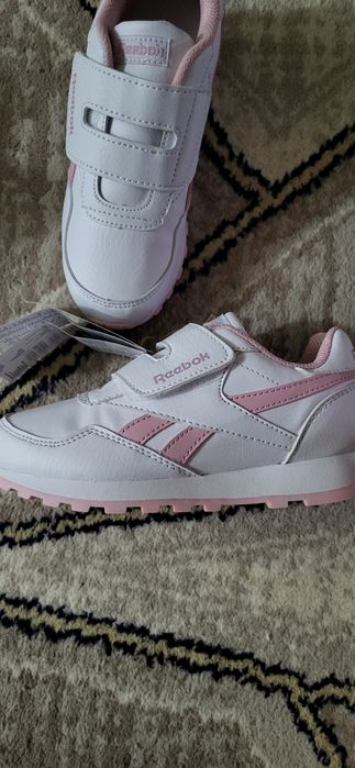 Новые кроссовки от Reebok