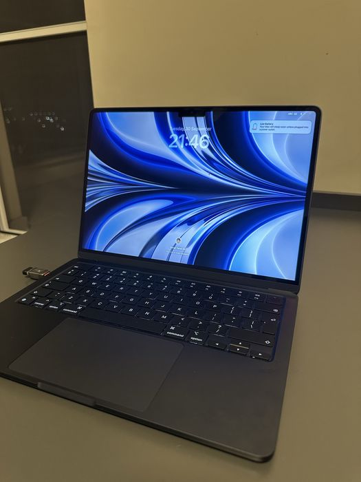 Macbook air 256gb 8 gb ram