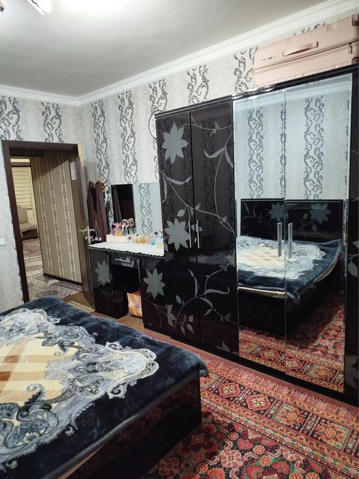 Продается квартира 3хона 4 килинган 76кв/м