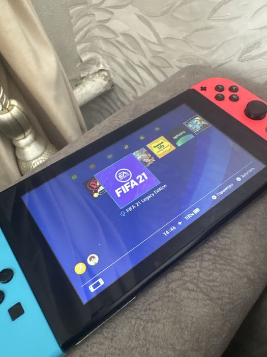 Прошитый Nintendo switch 512 срочно !!! !