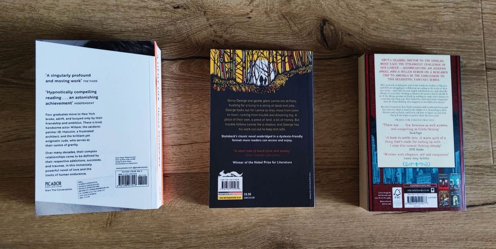 Книги на български, английски и френски