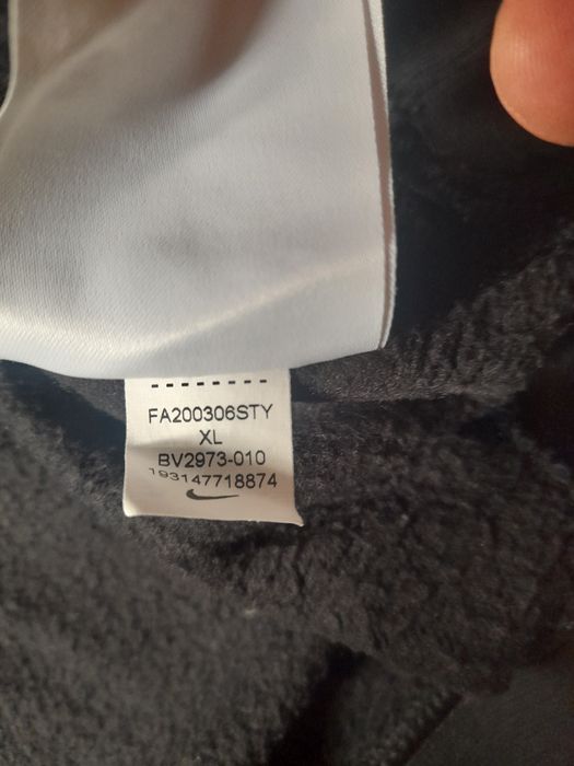 Nike мъжки суичър XL размер.